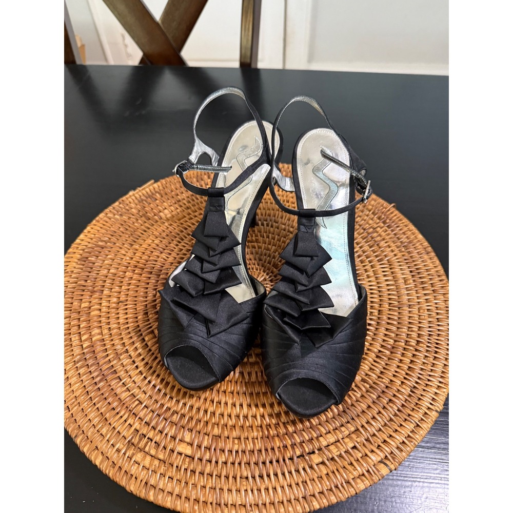 Nina Black Satin Ruffle T-Strap Evening Sandals Peep Toe Heels Size 10M EUR 40